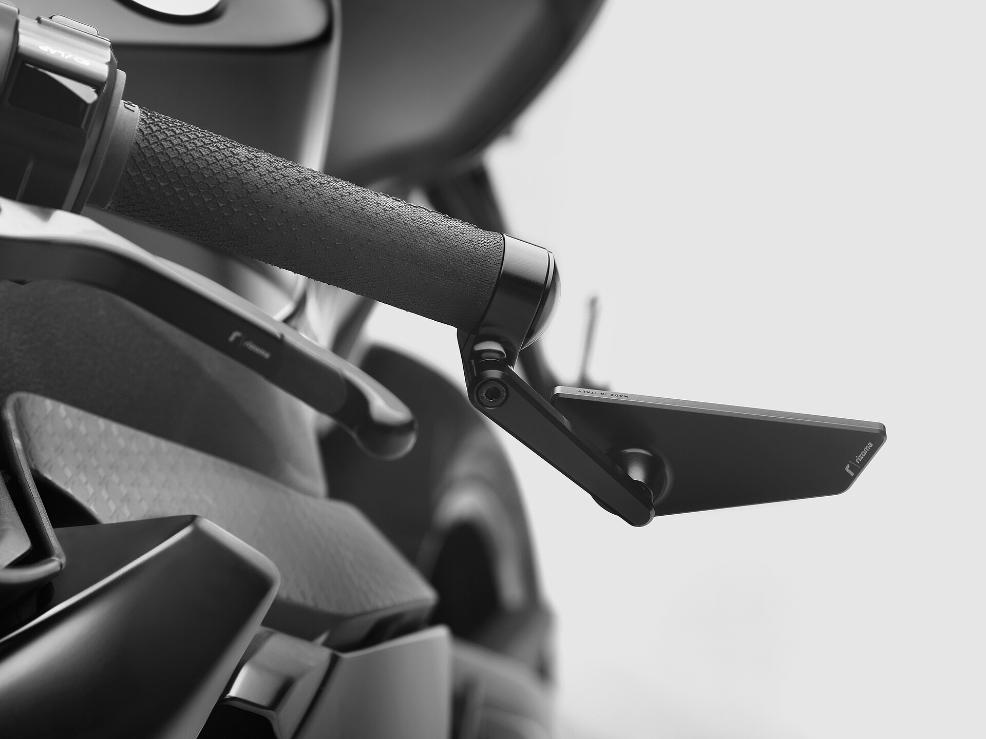 YZF R1 (2017 – 19) – Rizoma